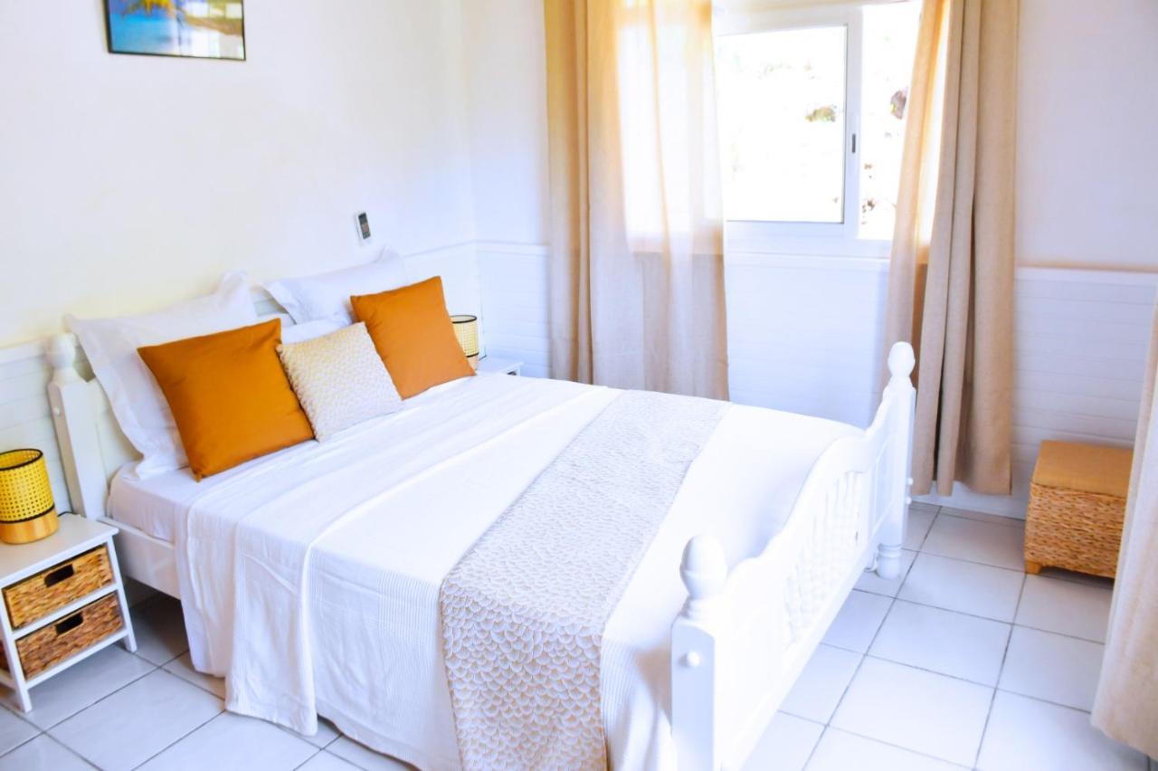 Villa Sunrise Deshaies Exterior foto